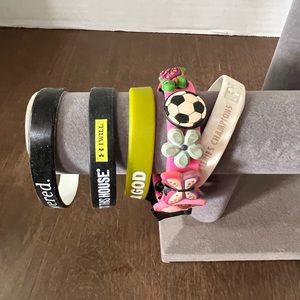 Silicon rubber bracelet lot charms under armour Red Sox answered